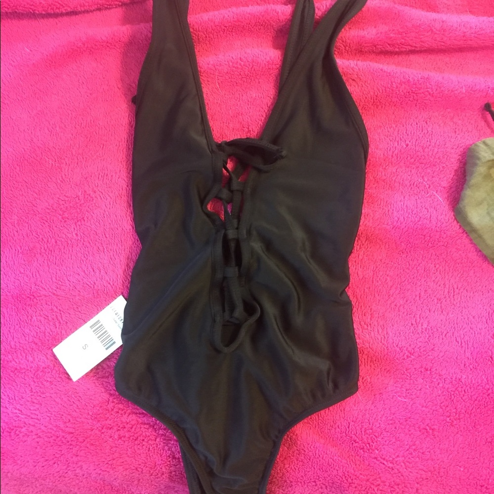 Bathing suit